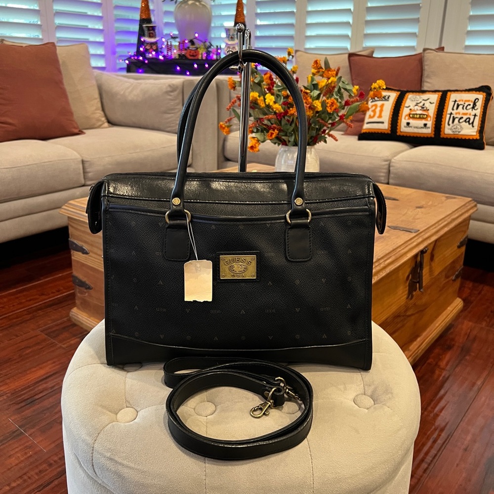 GUESS USA NWT Vintage  Satchel Bag